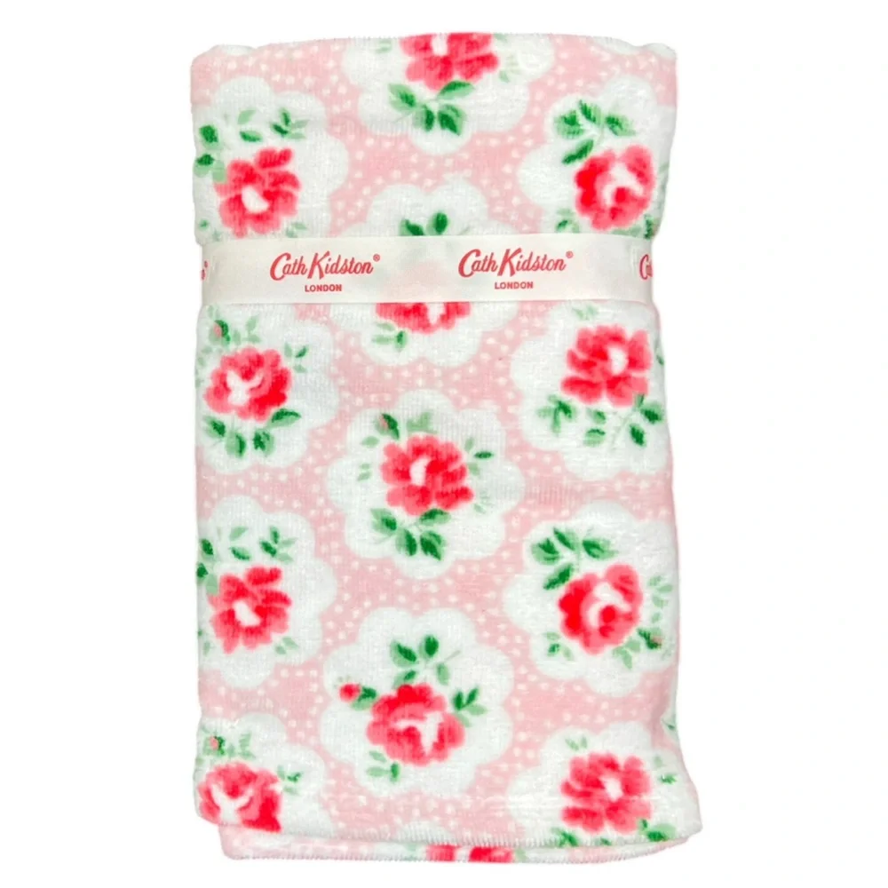 Cath Kidston - ‘Roses & Polkadots’ Hand Towels (2). NWT. Firm!